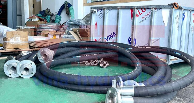 Ống dầu thủy lực 2'' bấm 2 đầu mặt bích SUS304