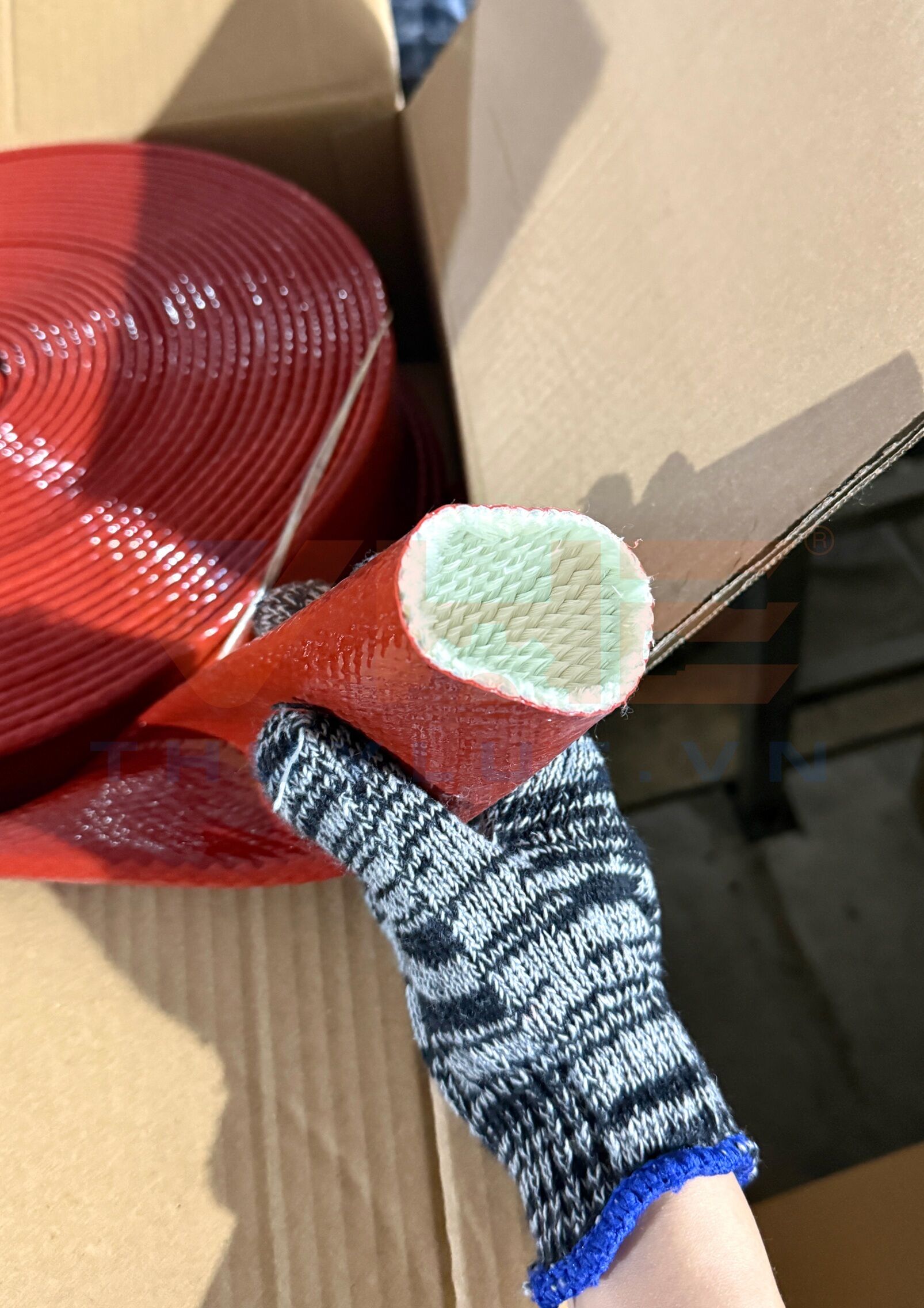 Large Stock of Fire-Resistant Thermal PJ Sleeves