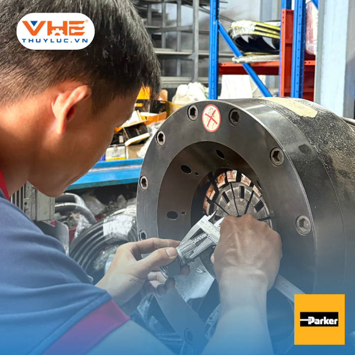 Bấm ống thủy lực gần đây