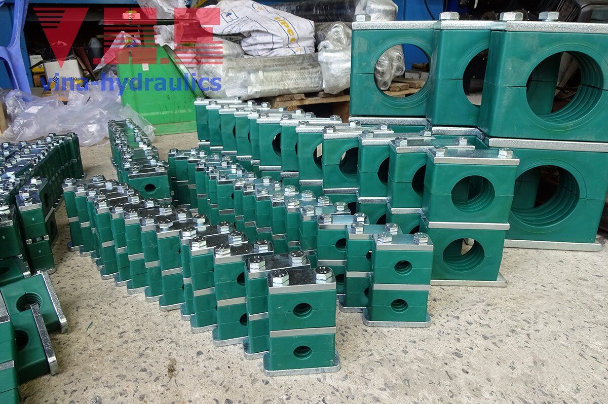 Pipe clamps good price