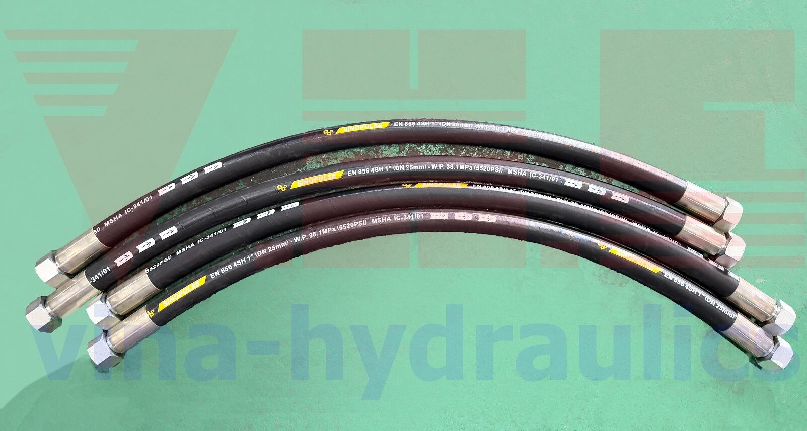 Sinopulse 4-layer 1'' hydraulic hose with DIN crimping fitting