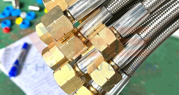 Ống Teflon bọc lưới bấm 2 đầu thẳng ren trái, ren phải BSP