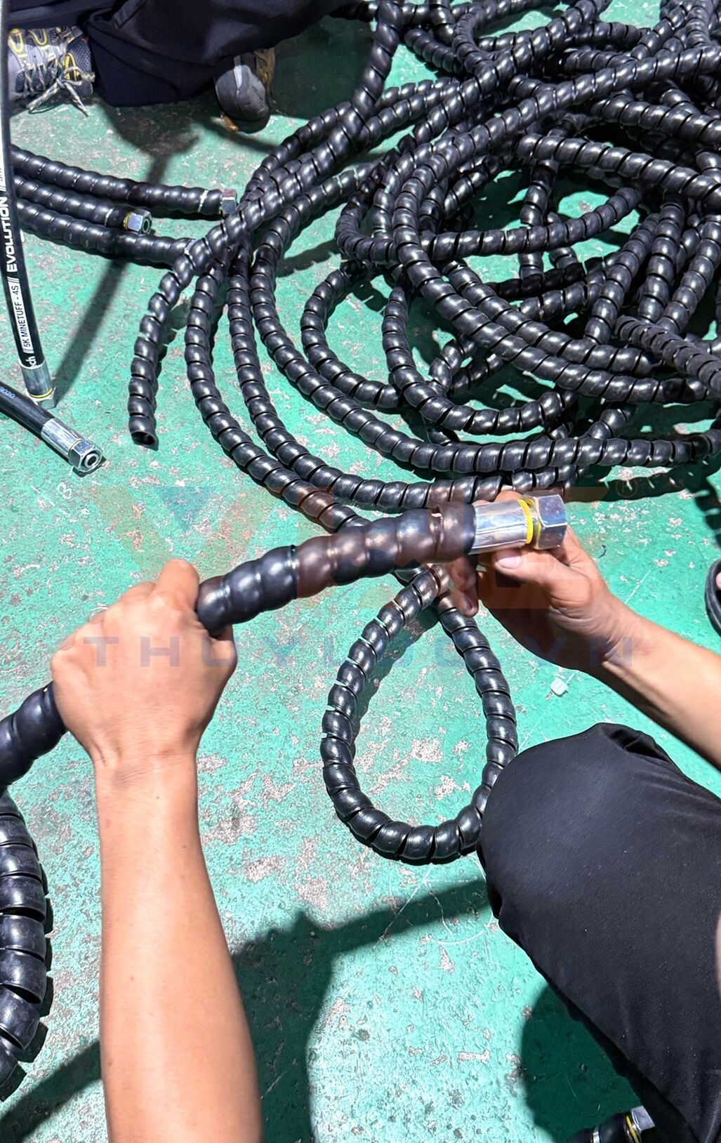 plastic spiral wraps for hydraulic hoses