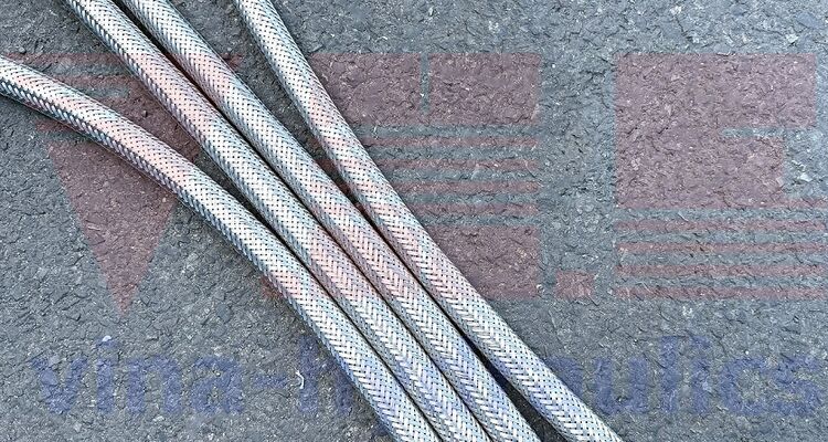 Stainless steel mesh cover for 200 meters of Parker 701MSHA-8 4-layer steel hydraulic hose