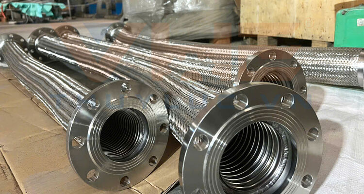 Gia công khớp nối mềm inox tại VHE