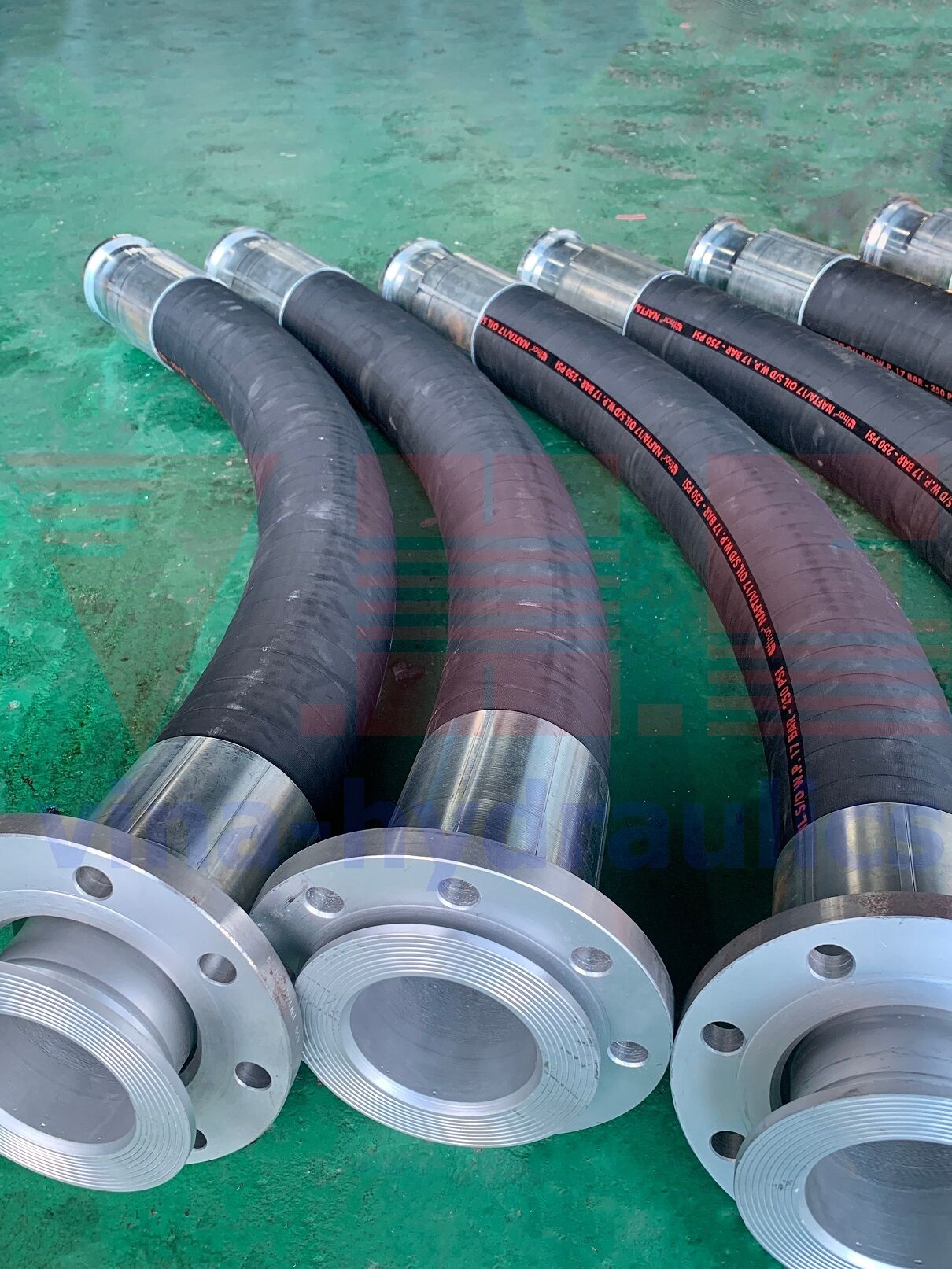 oil suction hydraulic hoses in the hydraulic industry