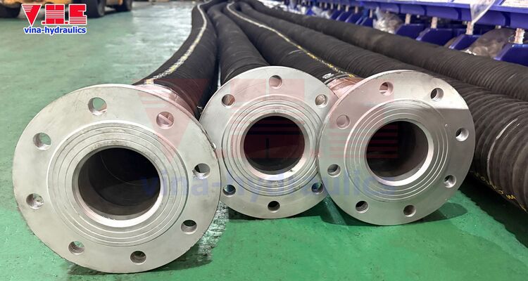 Ống cao su bố vải chịu mài mòn 4'' bấm mặt bích thép mạ kẽm 4''