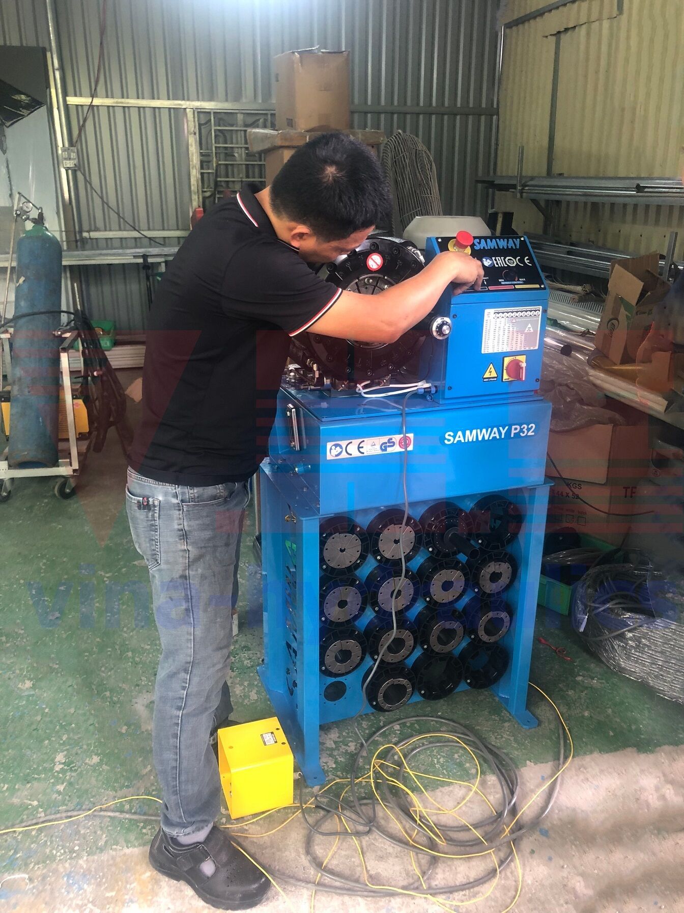 genuine P23 SAMWAY hydraulic hose pressing machine at a good prices in Sai Gon