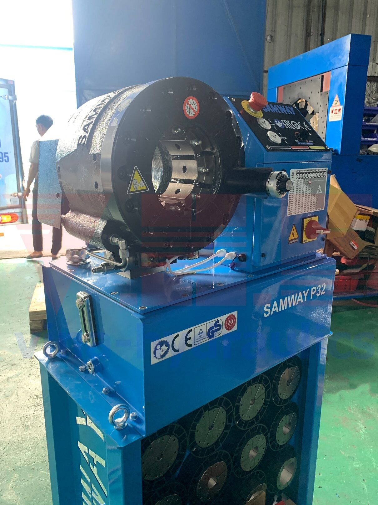 P23 SAMWAY hydraulic hose pressing machine