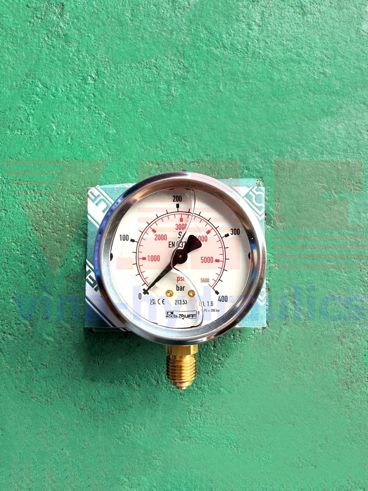 Genuine Pressure Gauge at a good price