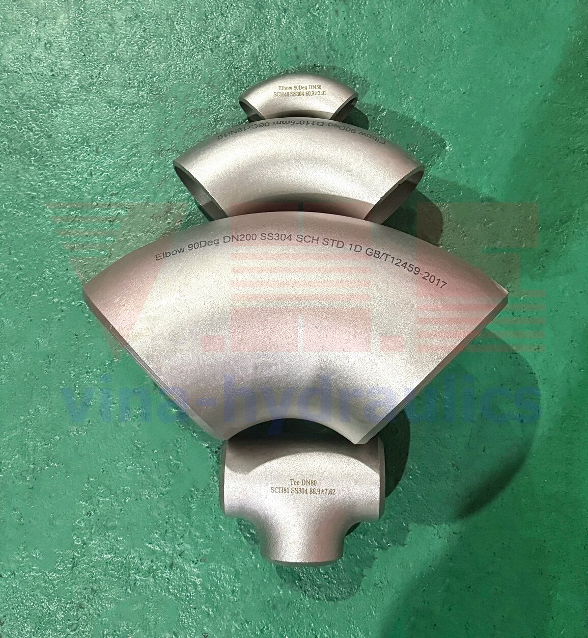  high-quality stainless steel 304 elbows and tees