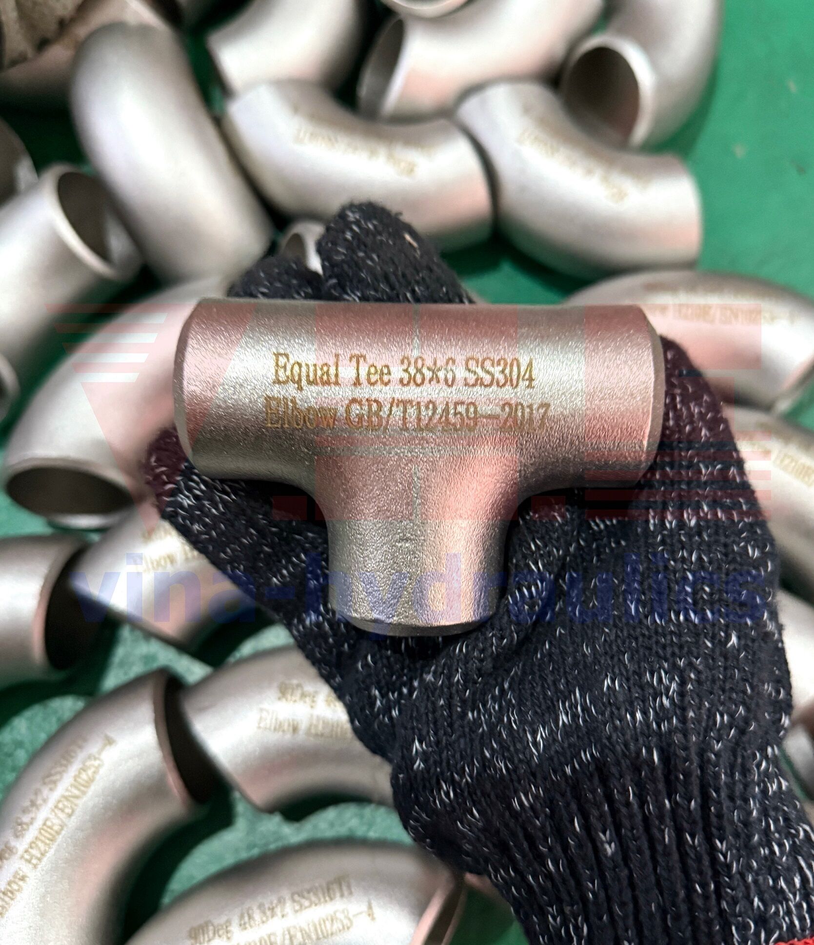 Cút 90 độ, Cút inox 90, Tê đều hàn, Cút thép đúc 90 độ, Mặt bích thép rỗng giá tốt